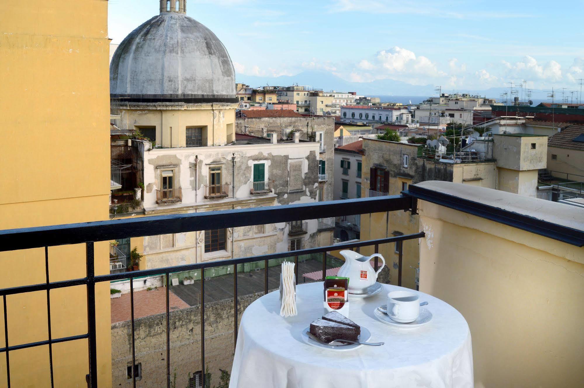 Pinto-Storey Hotel Napoli Eksteriør bilde
