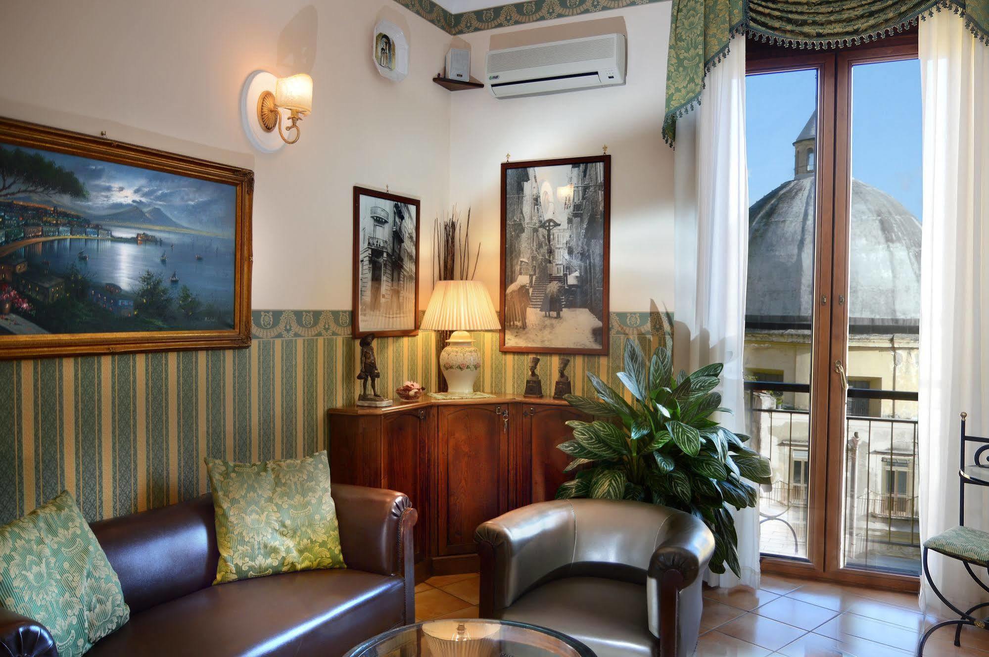 Pinto-Storey Hotel Napoli Eksteriør bilde