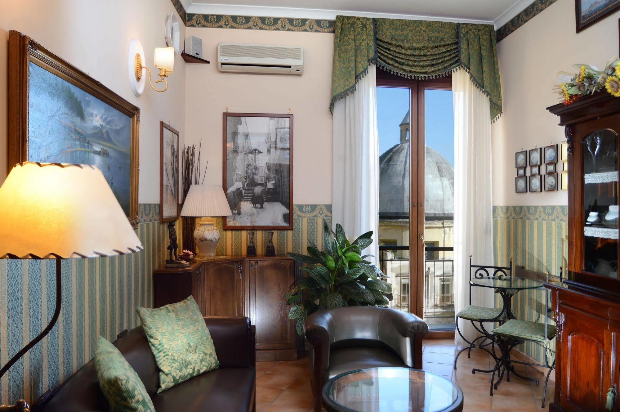 Pinto-Storey Hotel Napoli Eksteriør bilde