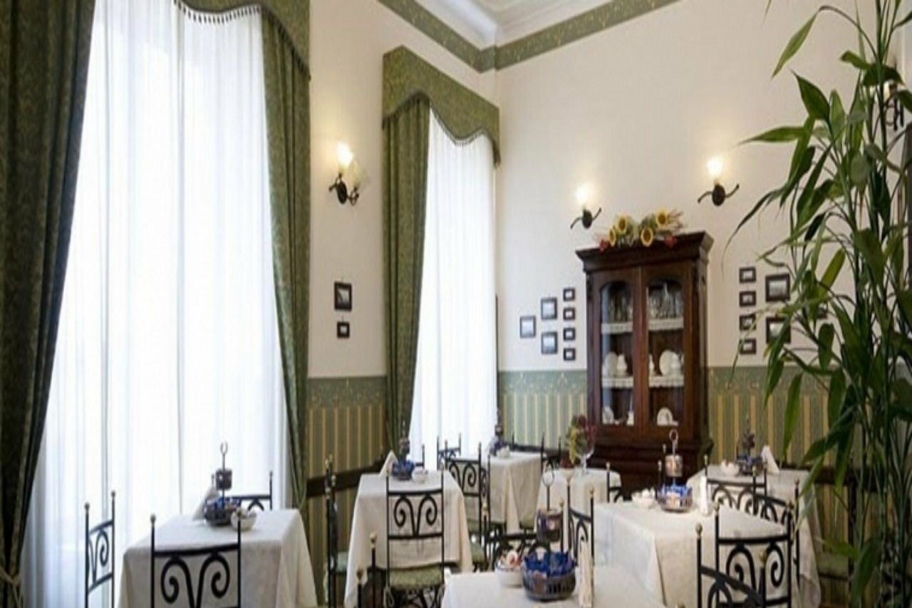 Pinto-Storey Hotel Napoli Eksteriør bilde